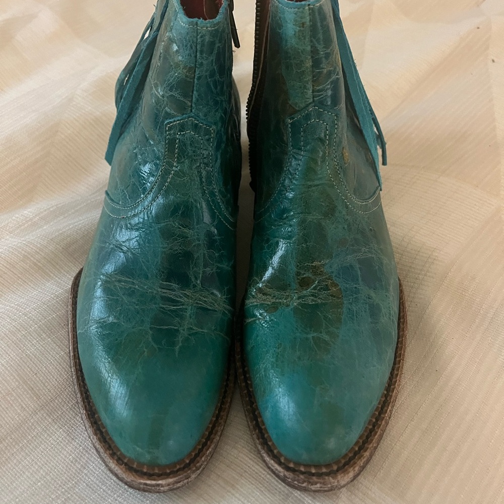 Ferrini Fringe Turquoise Booties 9B - Picture 6 of 8